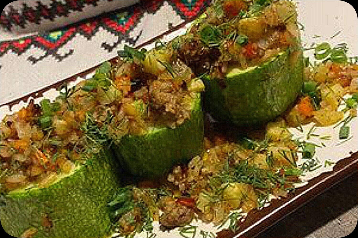 Кабачки фаршированные мясные Кабачки фаршированные мясные